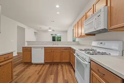 107 Sunnyside Bend, Georgetown, TX 78633 - Photo 3