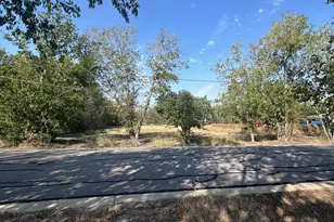 2204 Water St, Bastrop, TX 78602 - Photo 1