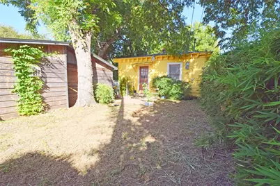 2801 Lafayette Avenue #B, Austin, TX 78722 - Photo 11