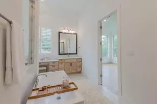 236 Egret Ln, Austin, TX 78737 - Photo 9