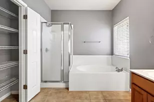 4489 Western Lake Dr, Round Rock, TX 78665 - Photo 17