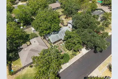 7408 Loganberry Drive, Austin, TX 78745 - Photo 29
