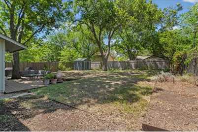 7408 Loganberry Drive, Austin, TX 78745 - Photo 23