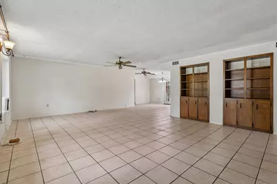 162 Indian Oak Drive, Bastrop, TX 78602 - Photo 5