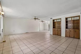 162 Indian Oak Dr, Bastrop, TX 78602 - Photo 5