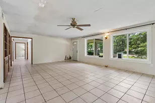 162 Indian Oak Dr, Bastrop, TX 78602 - Photo 7