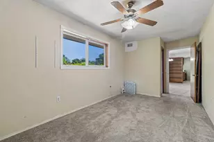 162 Indian Oak Dr, Bastrop, TX 78602 - Photo 23