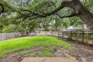 12006 Trianon Ln, Austin, TX 78727 - Photo 29