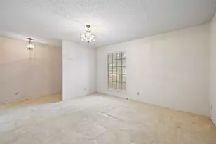12006 Trianon Ln, Austin, TX 78727 - Photo 23