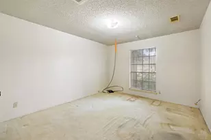 12006 Trianon Ln, Austin, TX 78727 - Photo 21