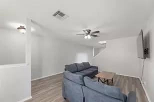 113 Matthew Dr, Hutto, TX 78634 - Photo 7