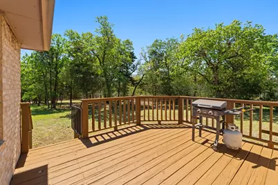242 W Oak Loop, Cedar Creek, TX 78612 - Photo 31