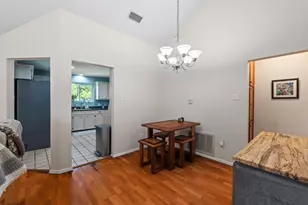 242 W Oak Loop, Cedar Creek, TX 78612 - Photo 13