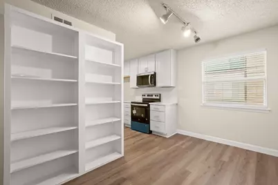 2408 Longview Street #112, Austin, TX 78705 - Photo 3