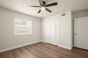 2408 Longview St, Austin, TX 78705 - Photo 13