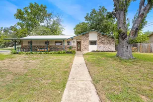 605 Parkway St, Georgetown, TX 78628 - Photo 3