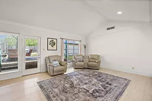 605 Parkway St, Georgetown, TX 78628 - Photo 7