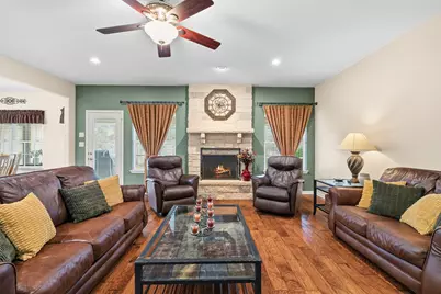 420 Rundberg Drive, Jarrell, TX 76537 - Photo 3