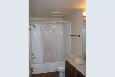 1000 W 26th Street #207, Austin, TX 78705 - Photo 9