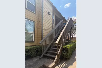 1000 W 26th Street #207, Austin, TX 78705 - Photo 3