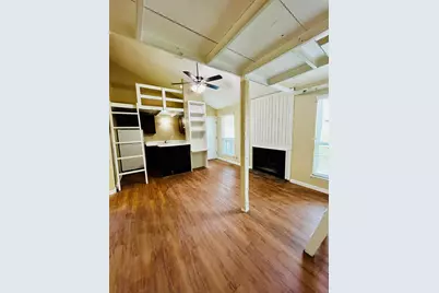 1000 W 26th Street #207, Austin, TX 78705 - Photo 9