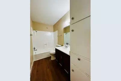 1000 W 26th Street #207, Austin, TX 78705 - Photo 17