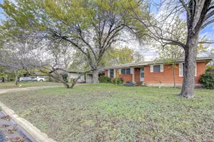 1204 Northridge Dr, Austin, TX 78723 - Photo 3