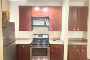 1901 Crossing Pl Pl, Austin, TX 78741 - Photo 3