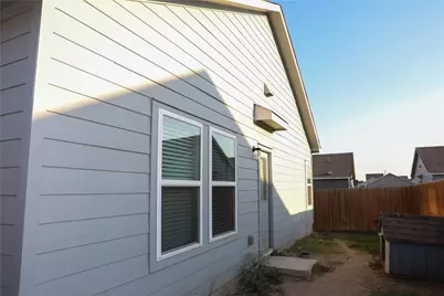 17804 Rye Spring Drive, Elgin, TX 78621 - Photo 5