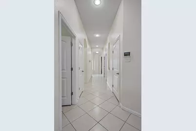 804 Farm House Drive, Hutto, TX 78634 - Photo 11