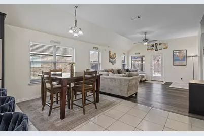 804 Farm House Drive, Hutto, TX 78634 - Photo 17