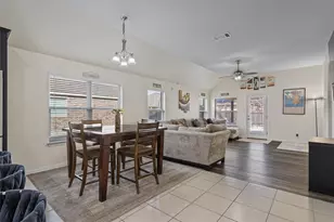 804 Farmhouse Dr, Hutto, TX 78634 - Photo 17