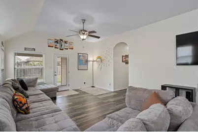 804 Farm House Drive, Hutto, TX 78634 - Photo 21