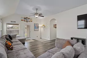 804 Farmhouse Dr, Hutto, TX 78634 - Photo 21