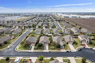 804 Farmhouse Dr, Hutto, TX 78634 - Photo 39