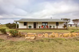 1192 Sand Hill Rd, Dale, TX 78616 - Photo 3