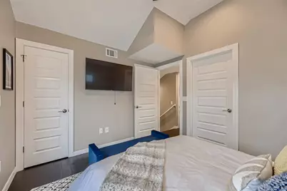 904 E 2nd Street #B, Austin, TX 78702 - Photo 29