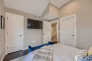 904 E 2nd St, Austin, TX 78702 - Photo 29