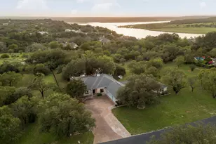 1237 Ridge Harbor Dr, Spicewood, TX 78669 - Photo 1