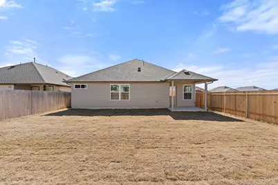 280 Pale Horse Bend, Buda, TX 78610 - Photo 9