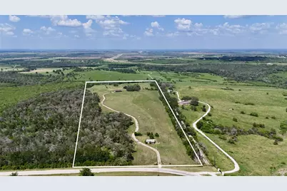 2725 Old Lehmann Road, Kingsbury, TX 78638 - Photo 3