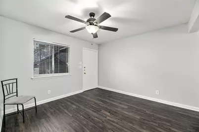 2408 Longview Street #113, Austin, TX 78705 - Photo 3