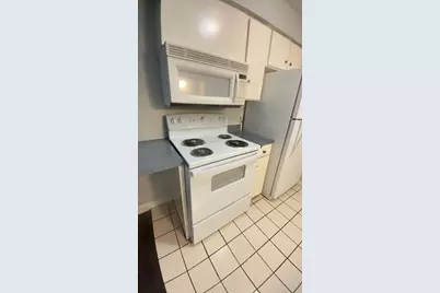 2408 Longview Street #113, Austin, TX 78705 - Photo 9