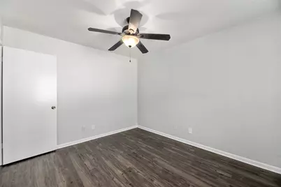 2408 Longview Street #113, Austin, TX 78705 - Photo 15