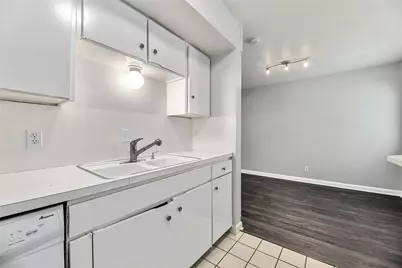 2408 Longview Street #113, Austin, TX 78705 - Photo 11