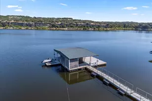 24729 Travis Lakeside Cove, Spicewood, TX 78669 - Photo 3