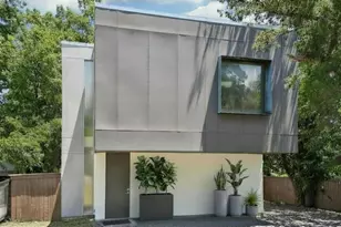 208 Lessin Ln, Austin, TX 78704 - Photo 23