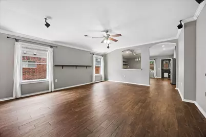 9025 Sun Shower Bend, Austin, TX 78724 - Photo 5