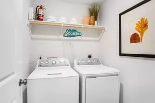 217 Skyfire St, Hutto, TX 78634 - Photo 11