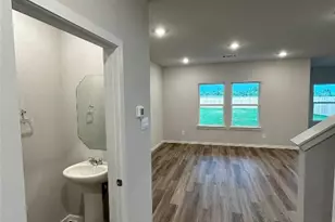 322 Randall Pl, Rockdale, TX 76567 - Photo 3